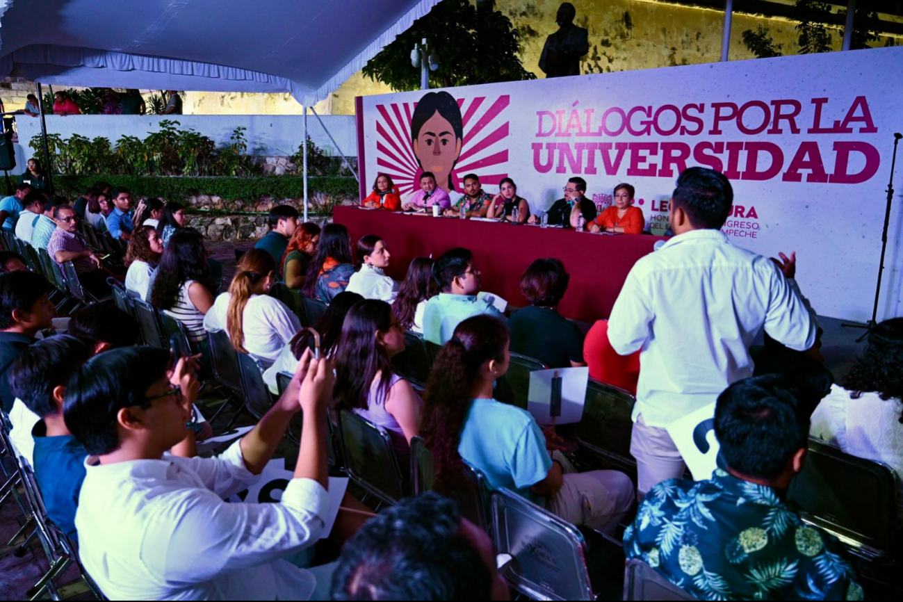 Transporte, derechos laborales  por reforzar en la Universidad Autónoma de Campeche