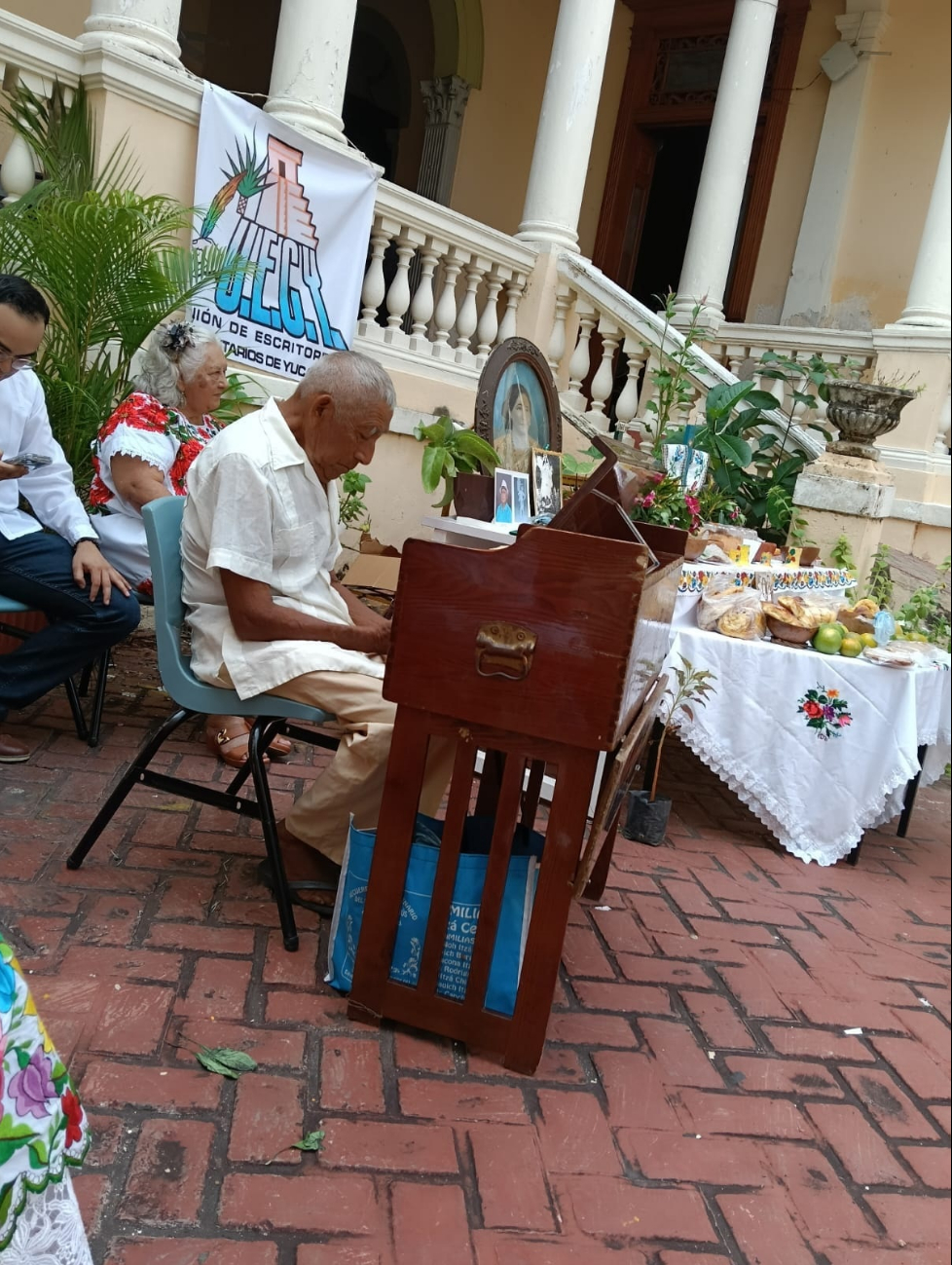 Se realizó un breve homenaje para recordar a los que ya no están