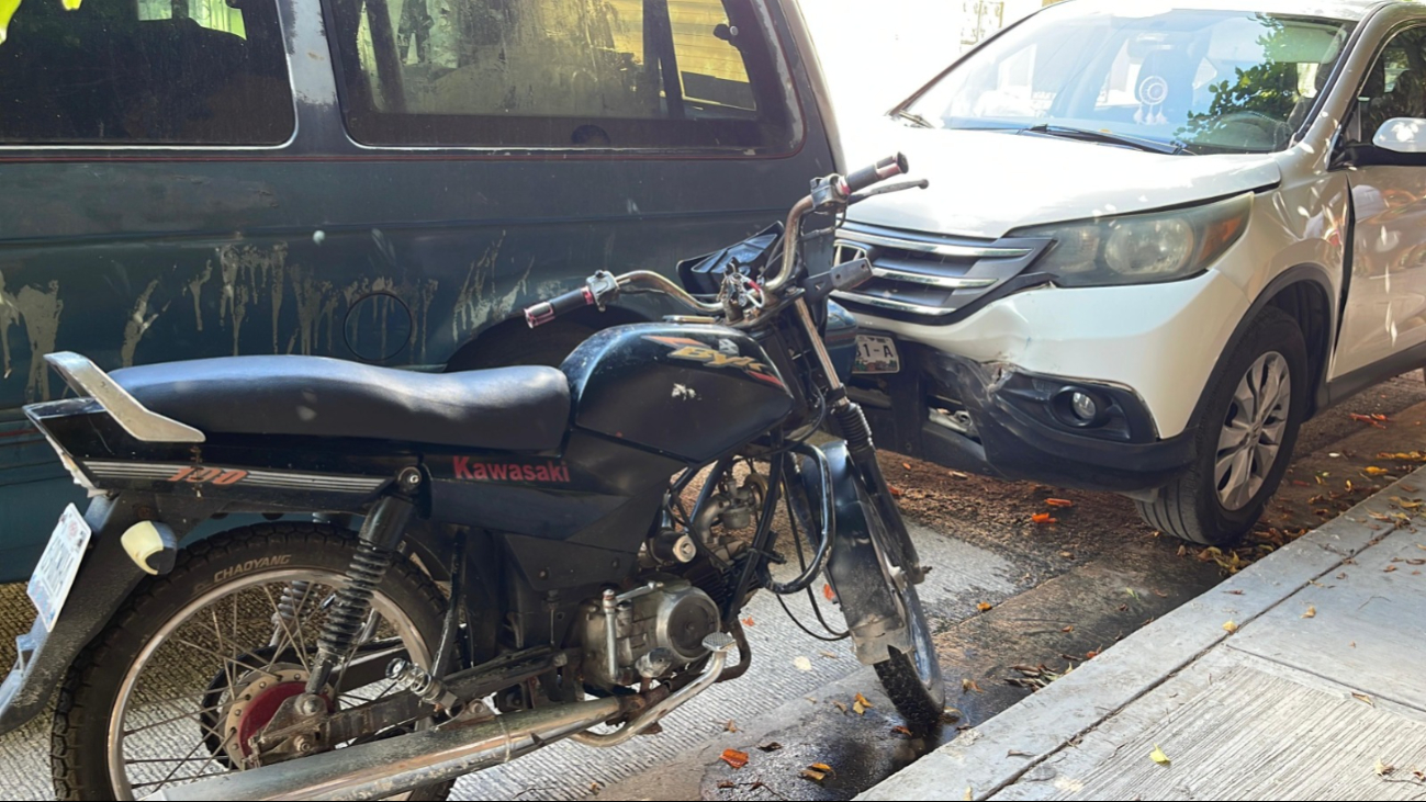 El accidente ocurrió en la calle 14 con dirección a la Circuito Baluartes, al cruce de las calles 45-A y 45-B