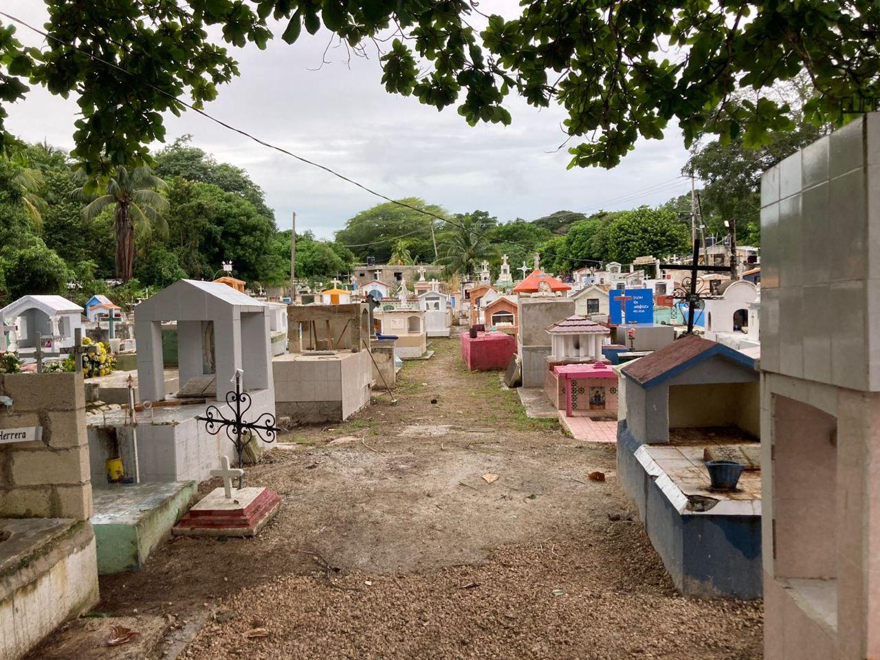 Los cuatro “campo santos” más grandes del municipio,son Santa Lucía, San Román, Samulá y Siglo XXI