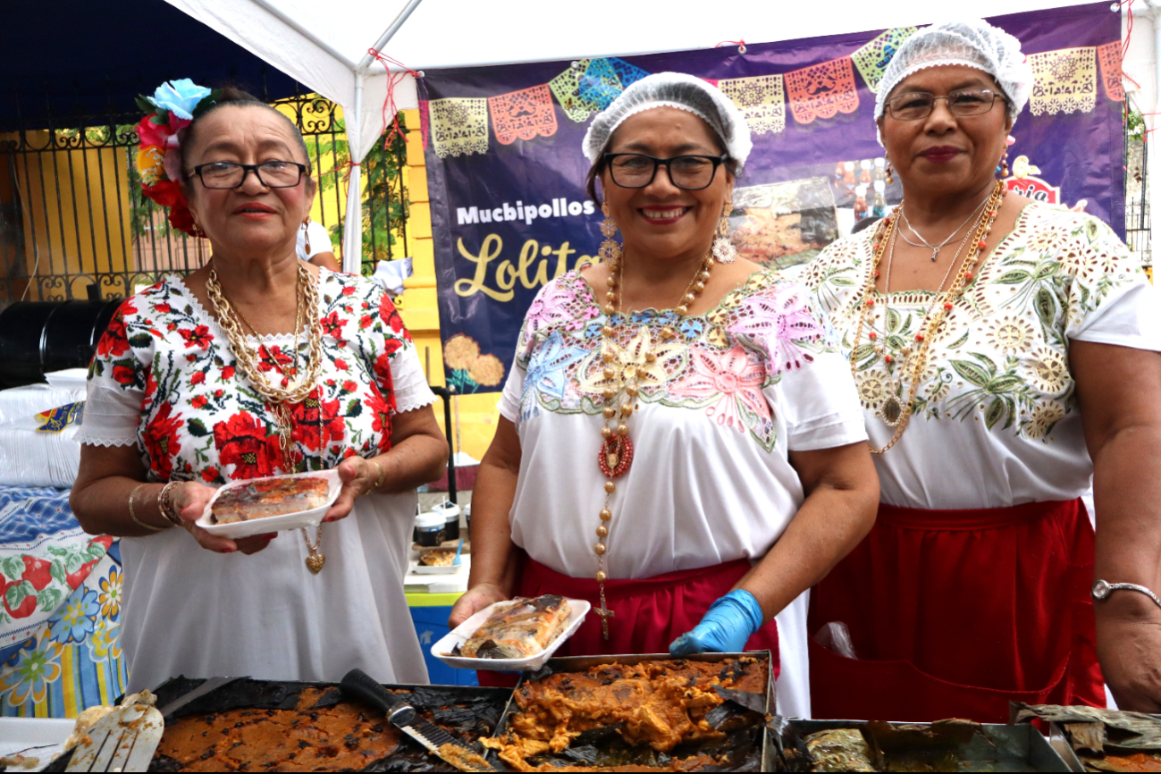  Celebración llena de sabor en Yucatán; así se vivió la Feria del Mucbipollo      