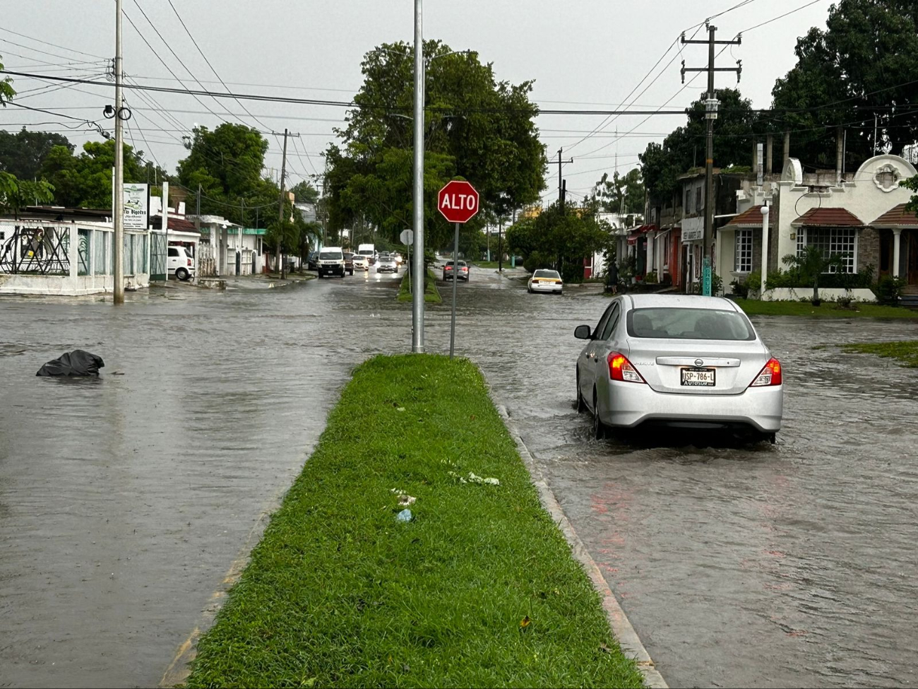 Lluvias interfieren en las actividades de los chetumalenses