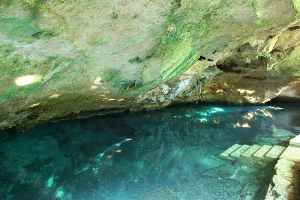 Cenote Chac Mool es uno de los más famosos en Playa del Carmen