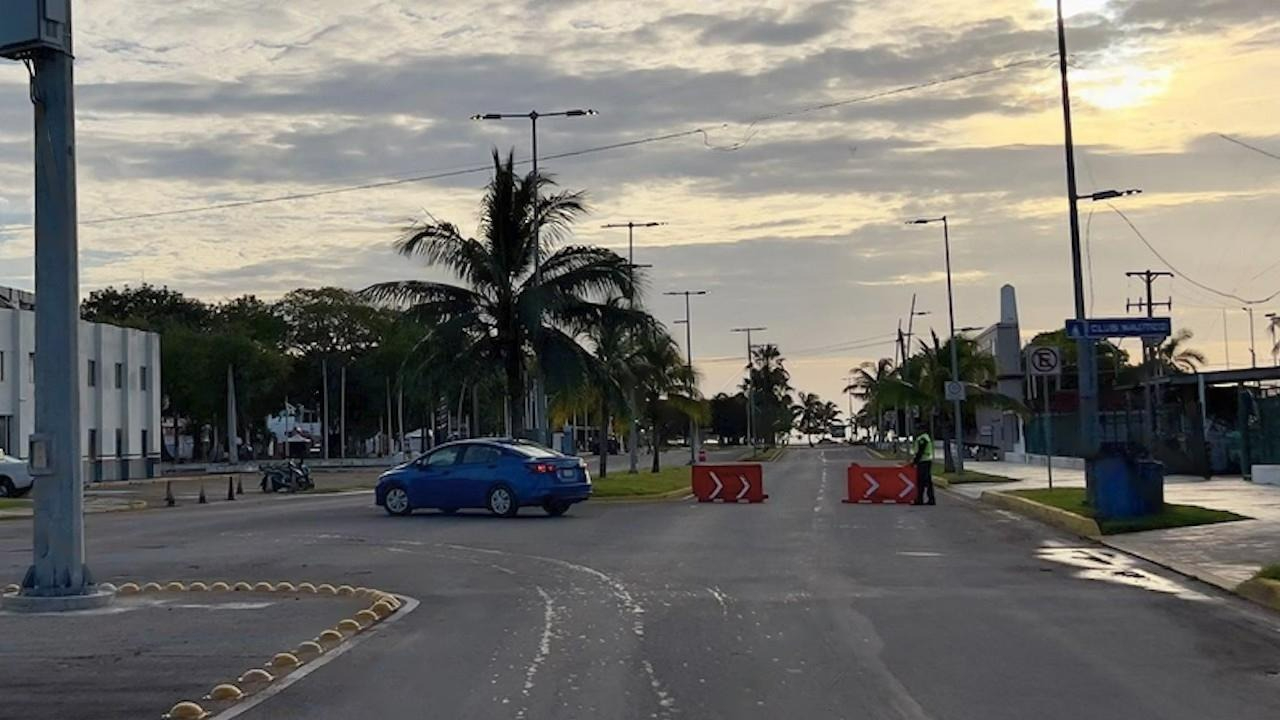 Desde la mañana del miércoles, vialidades se cerraron y afectaron la rutina de miles de personas.