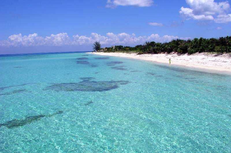 La Playa Paraíso es considerada como una de las más hermosas de Playa del Carmen