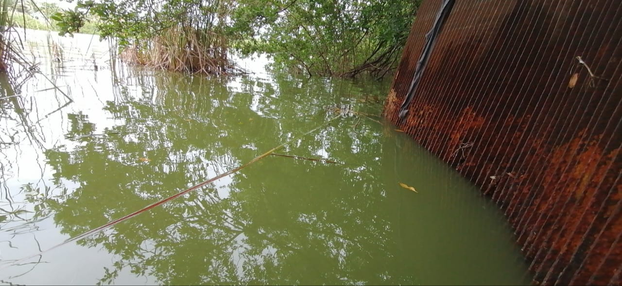 Las lluvias se registraron durante la madrugada, por lo que en la mañana el agua ya había subido