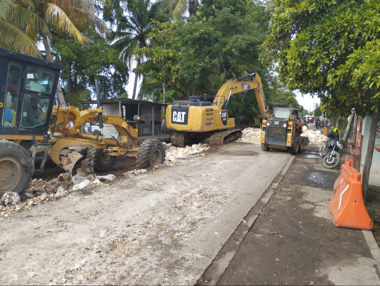 Abrirían ruta alterna en Atasta ante caos vial por obras de bacheo