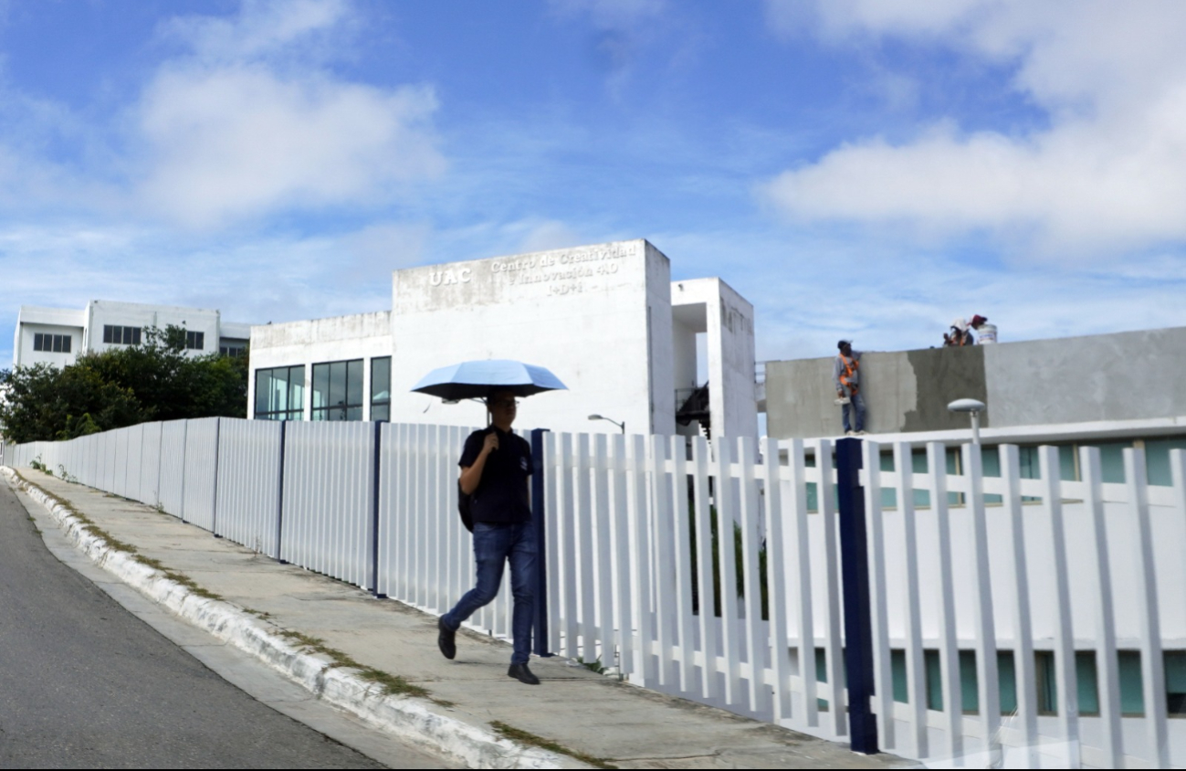 Los estudiantes denunciaron que llevan más de dos meses sin energía eléctrica ni agua potable