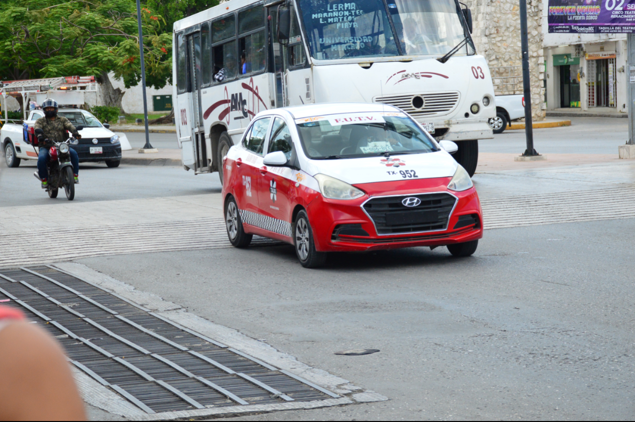 Alertan en Campeche por posible fraude con  concesiones de taxis   