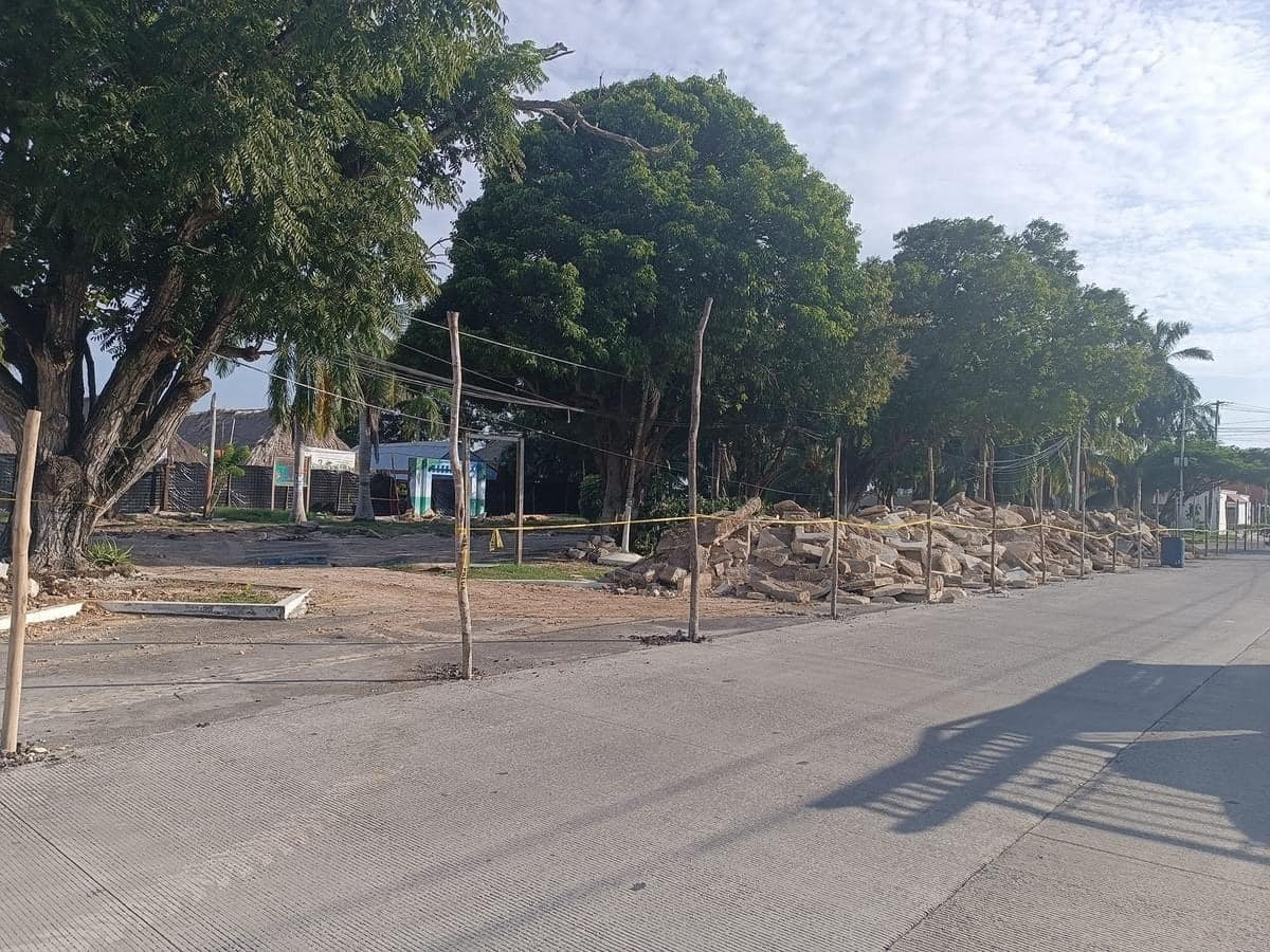 Anuncian remodelación de Calderitas, pero no hay plan de bacheo para Chetumal