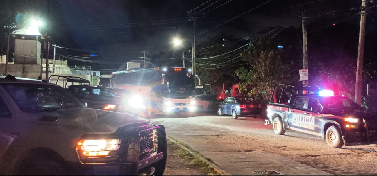 Cereso de Cancún traslada alrededor de 70 internos fuera de Quintana Roo