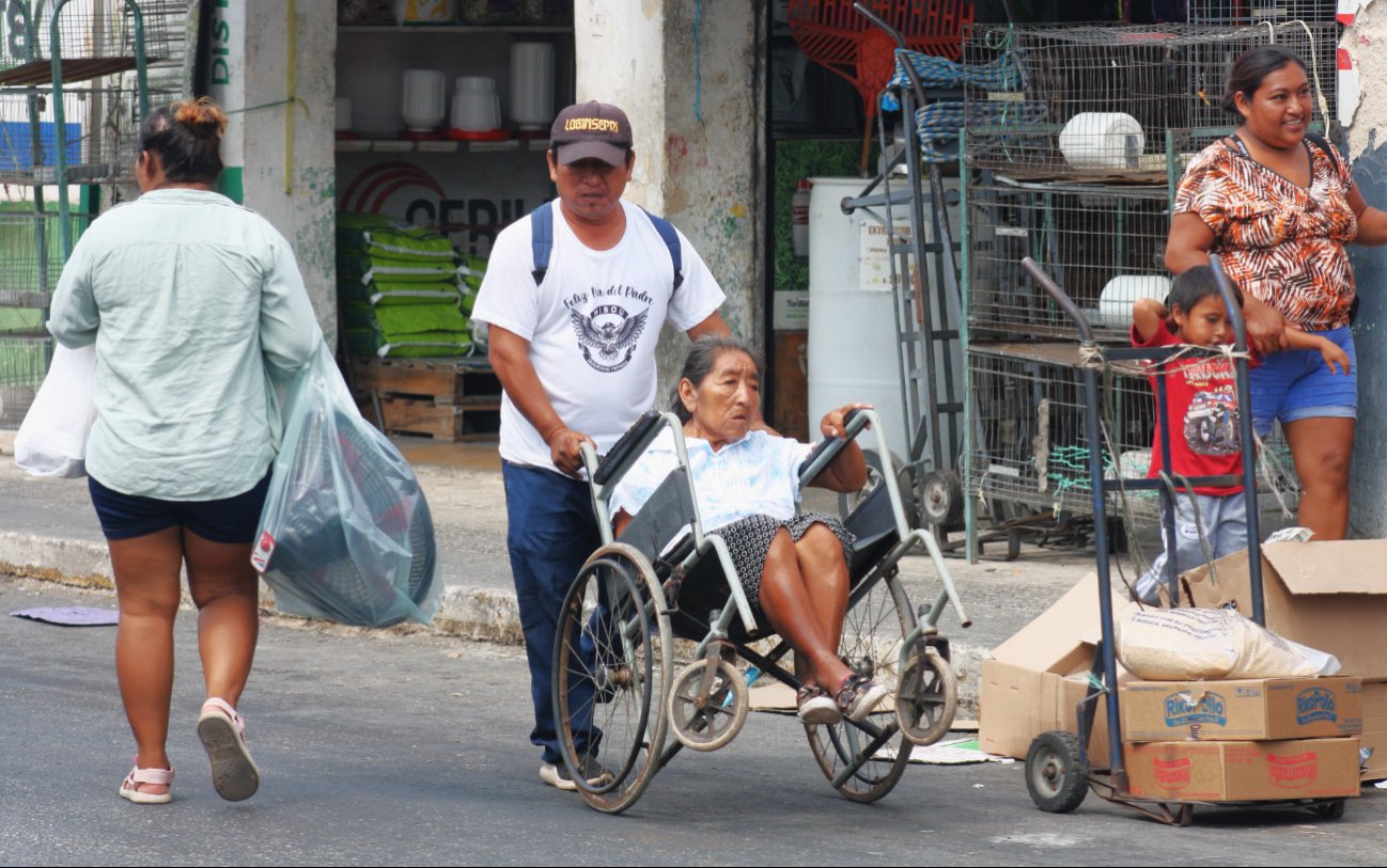 La remodelación del espacio público no priorizó la movilidad de las personas con discapacidad