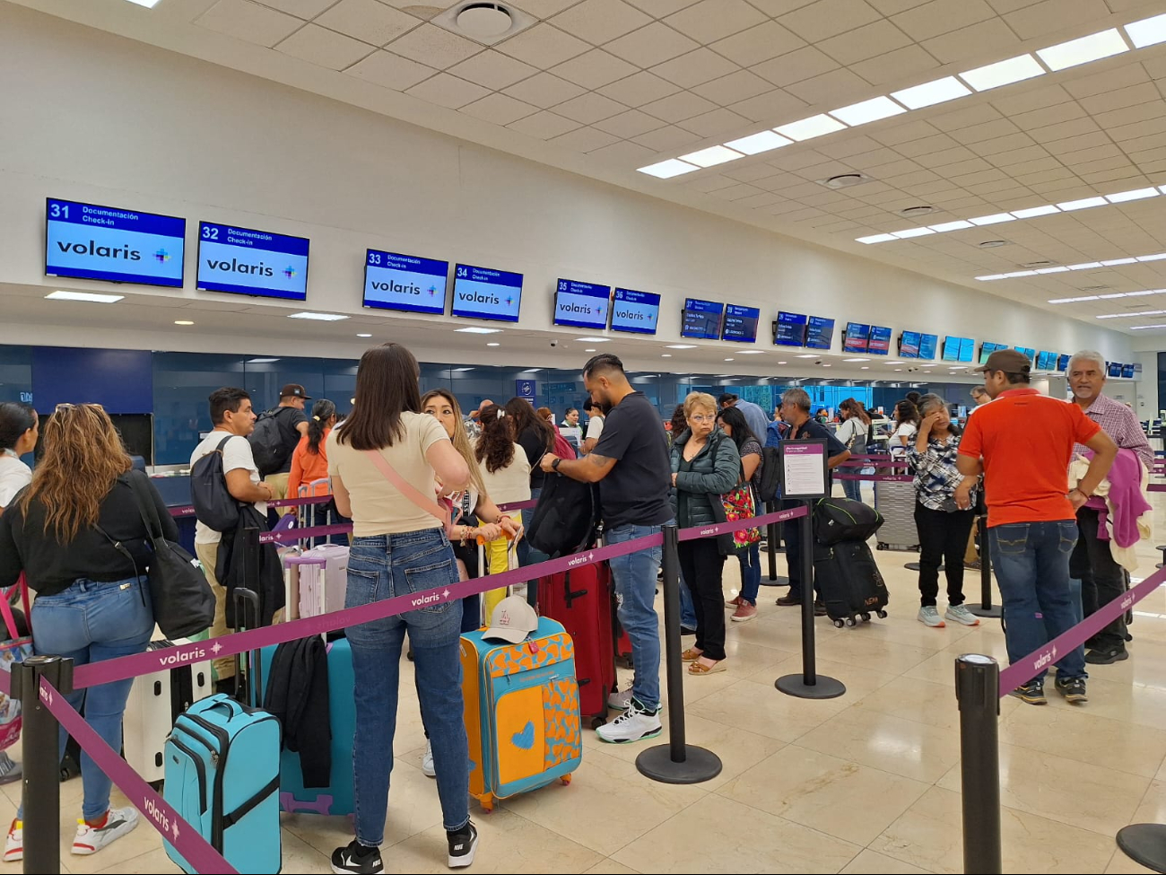 Aeropuerto de Mérida continúa con vuelos demorados hasta por dos horas