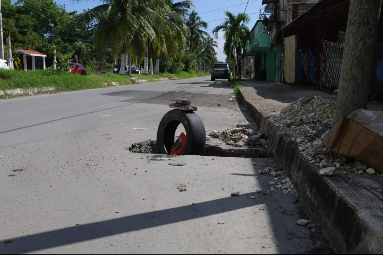 Baches dan mala imagen al Centro de Chetumal