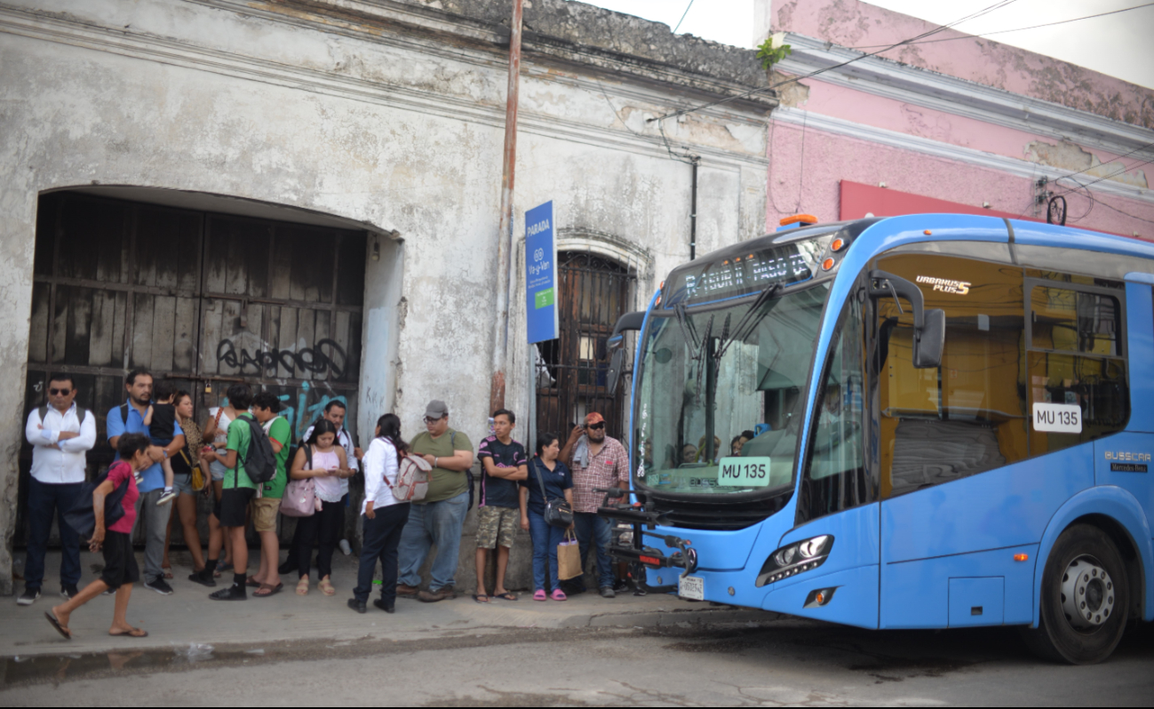 La alta demanda de usuarios de transporte tras la actualización “tiró” el sistema ayer