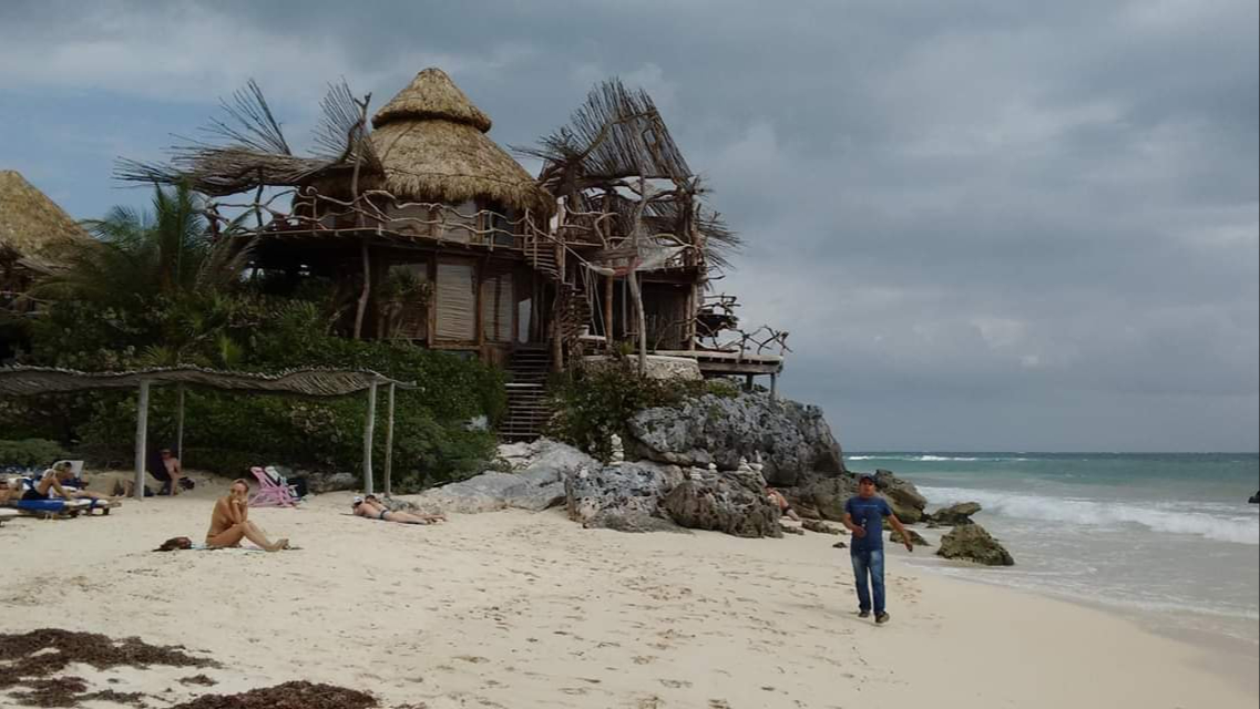 Expertos en ecología y derecho ambiental han revelado que los desarrollos turísticos han alterado el  paisaje costero