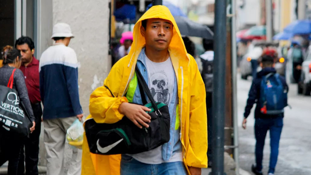 Frente Frío 9 causará lluvias en la Península de Yucatán, mientras un Ciclón Tropical se formaría en el Caribe