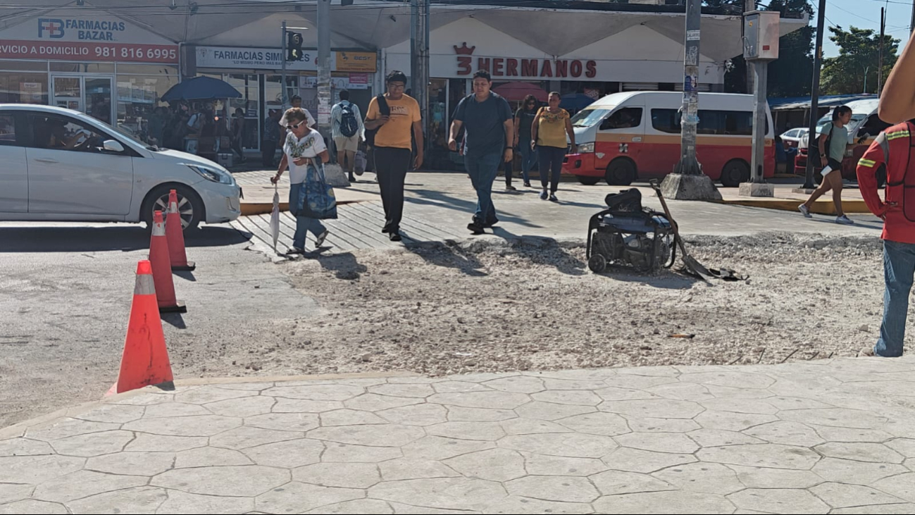 Se ofrecen consejos para peatones y conductores para evitar accidentes en la zona en remodelación