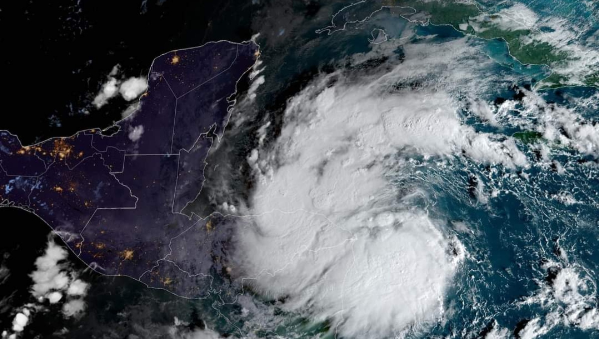 La Tormenta Tropical Sara se dirige hacia la Península de Yucatán