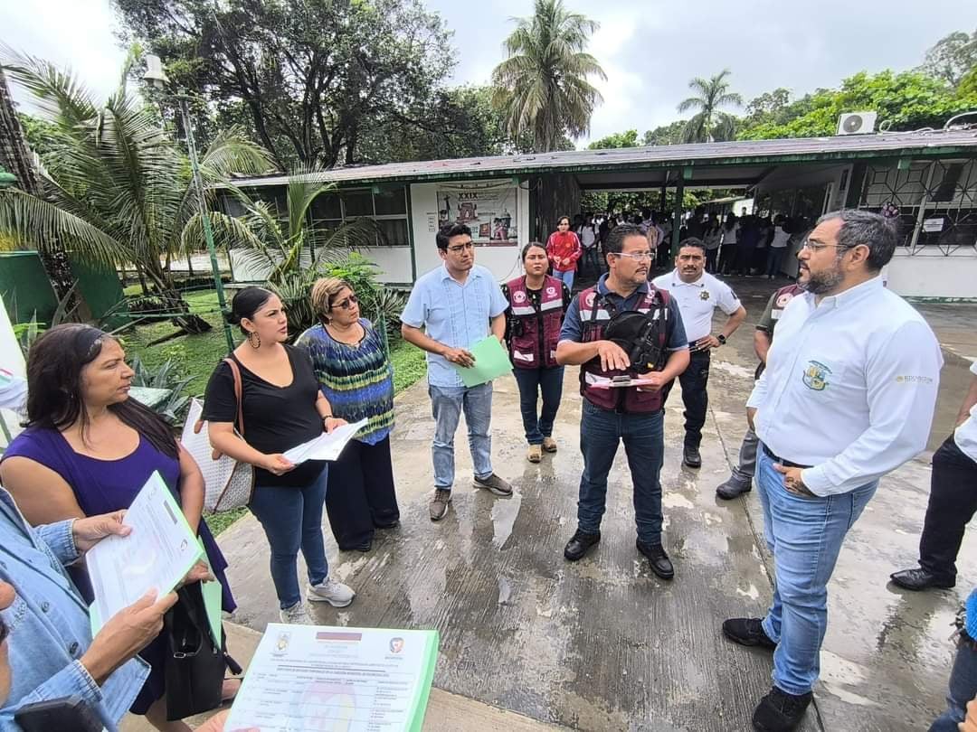 Autoridades de Protección Civil y otros departamentos administrarán los refugios ante la tormenta tropical Sara