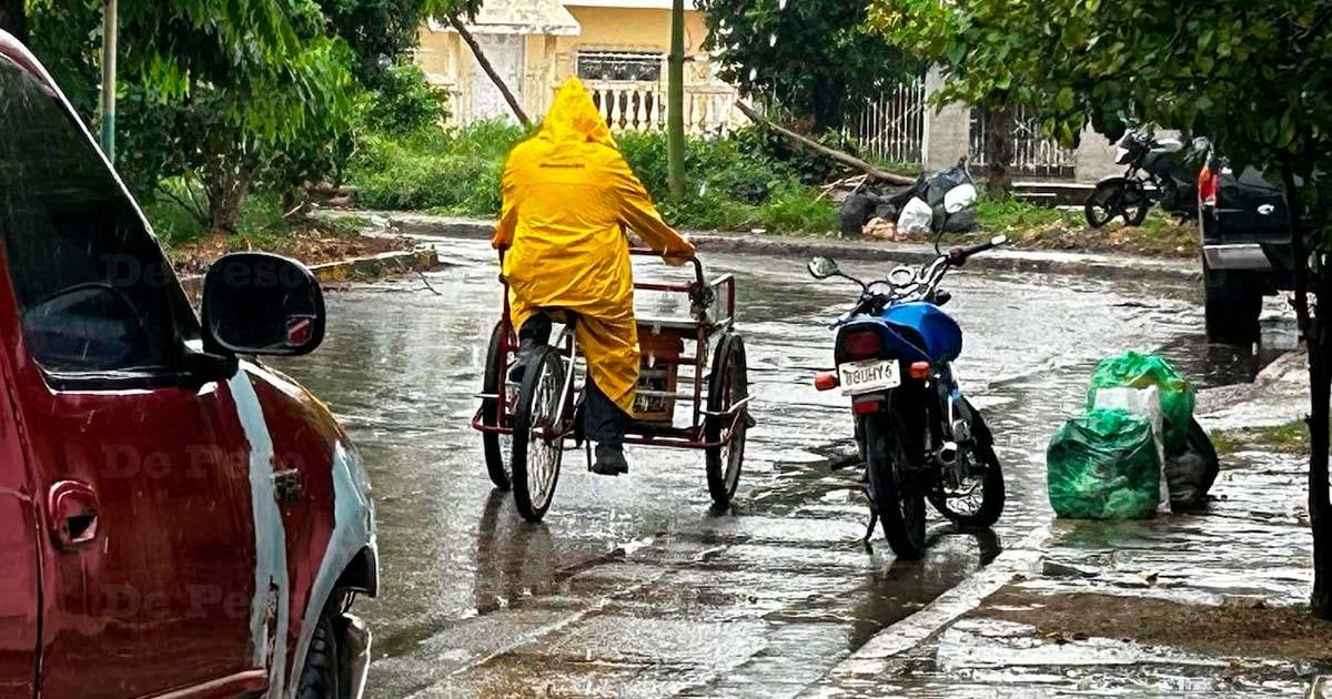 Chetumalenses deben continuar siendo precavidos por Alerta Azul en la región por Sara.