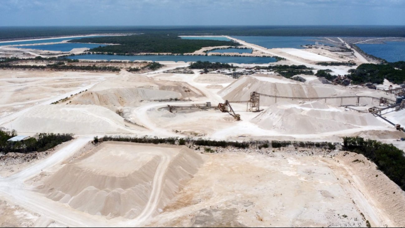 La declaración abarca 53 mil hectáreas de selva en Solidaridad, Tulum y la zona continental de Cozumel, donde está prohibida la extracción de materiales pétreo