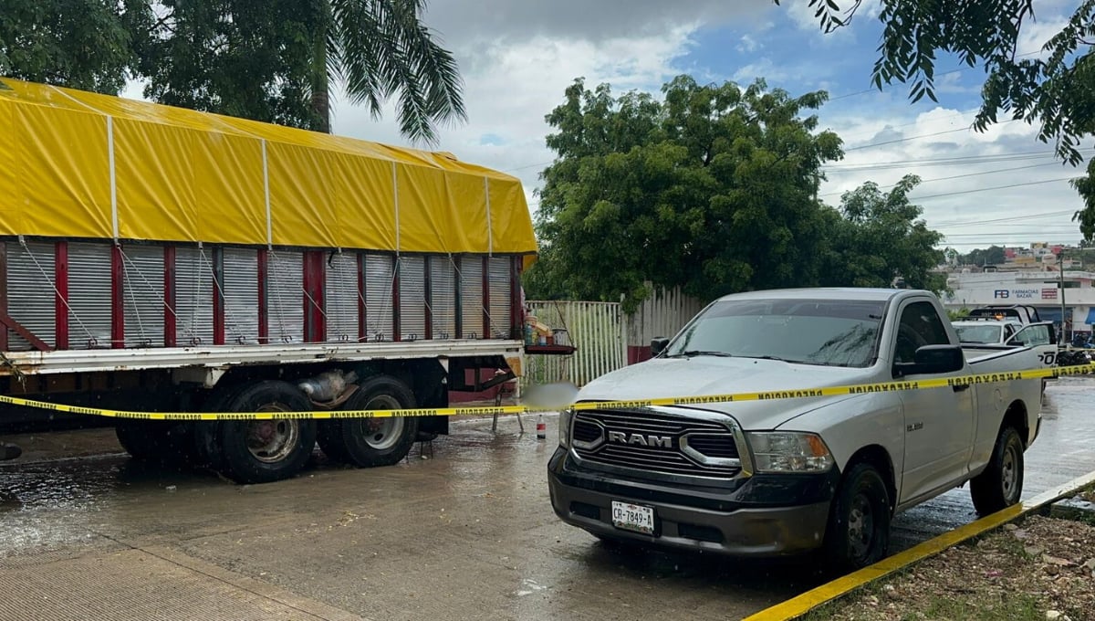 Hombre fallece mientras descargaba mercancía en Campeche