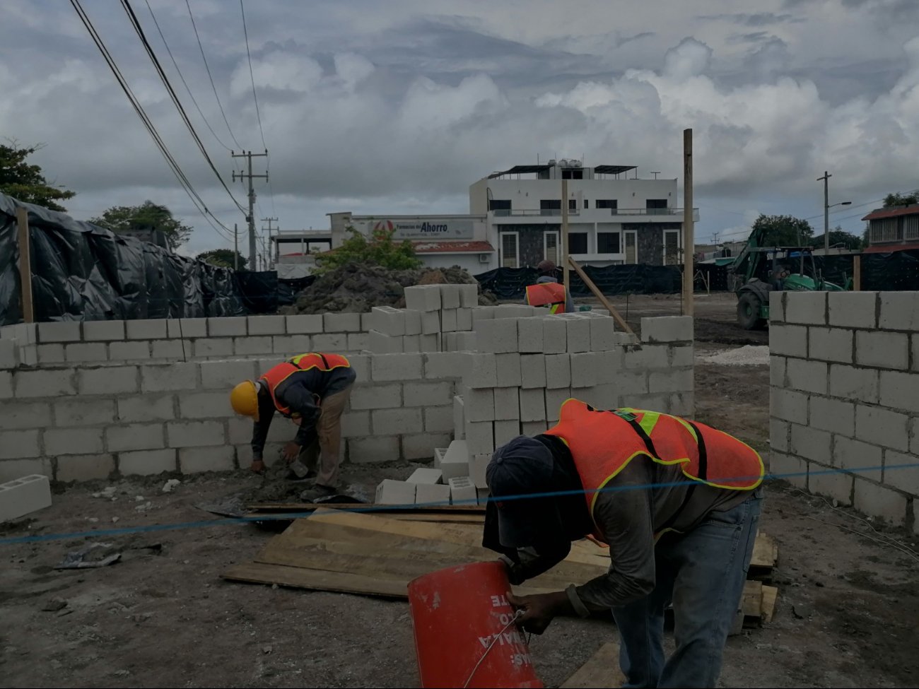 Sería este viernes cuando la organización sindical entre en negociaciones con el empresario quien ofreció el 50 por ciento de la mano de obra loca