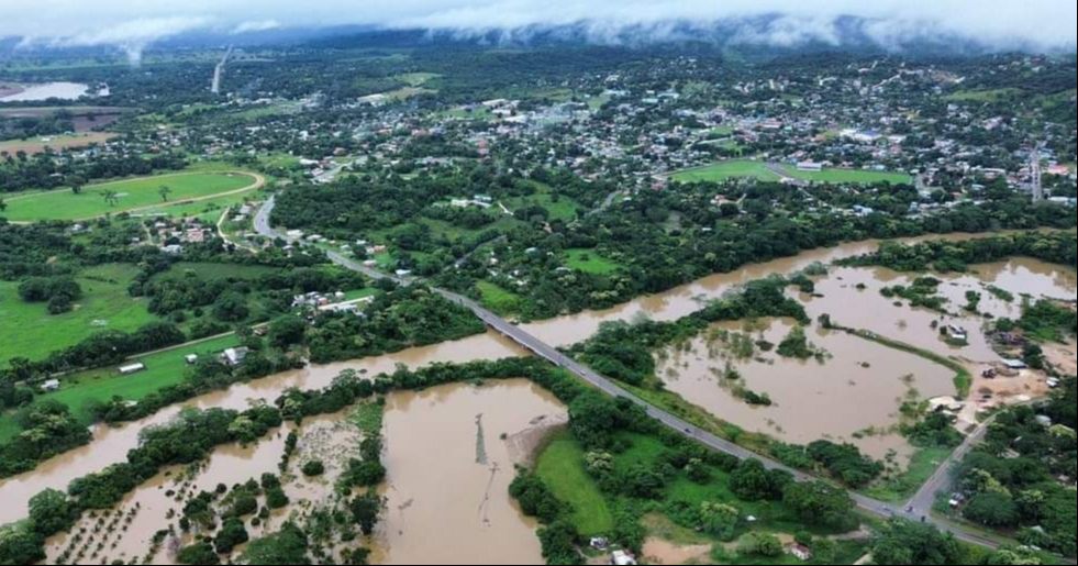 Altos niveles de agua afectarían gravemente a la ciudadanía.