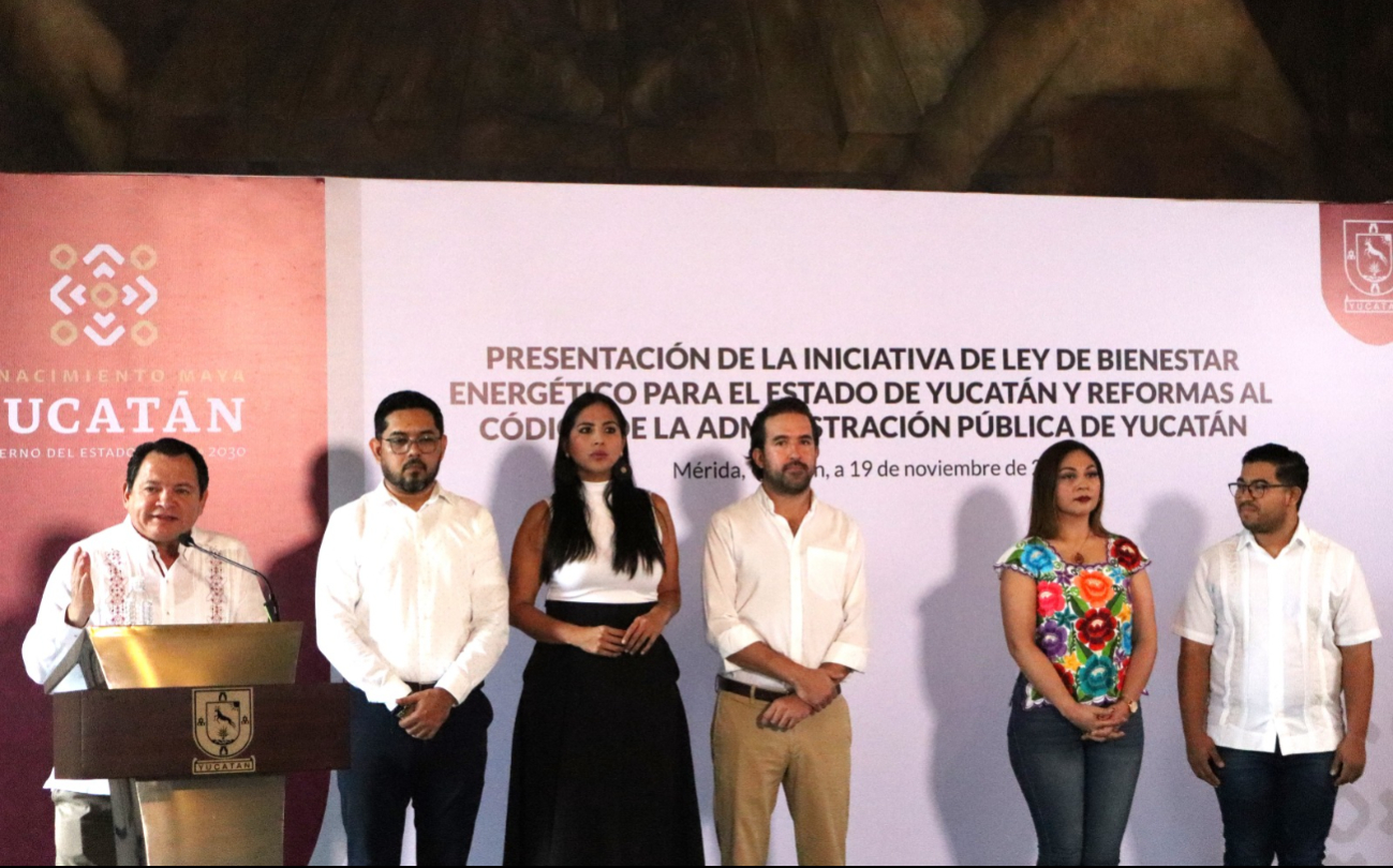 El gobernador Joaquín Díaz Mena encabezó el evento