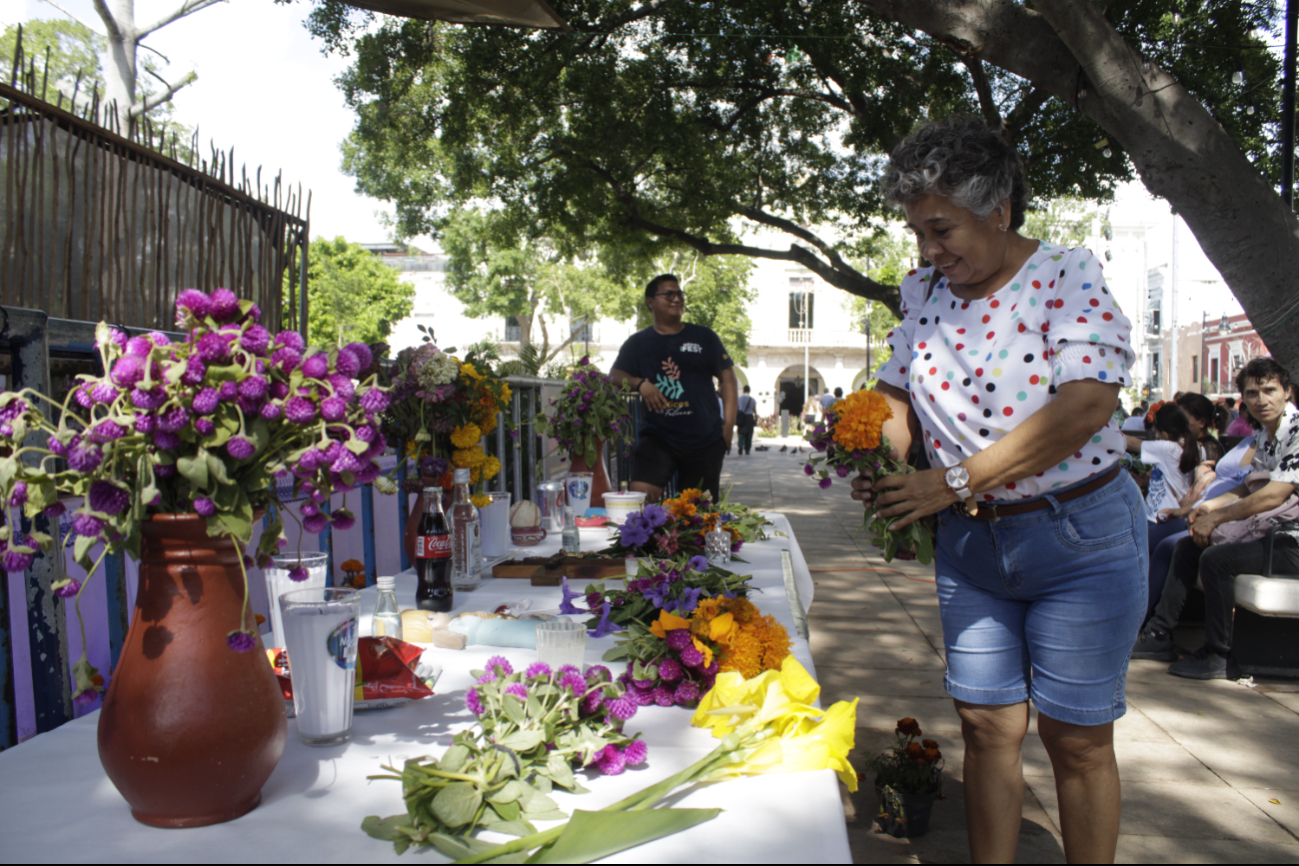 El Ayuntamiento de Mérida ofrece este espacio comunitario para quienes no pueden crear altares en casa