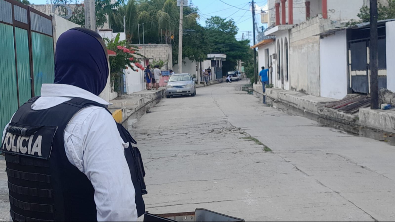 El ataque en Santa Lucía dejó 10 disparos en la fachada de una casa y un auto