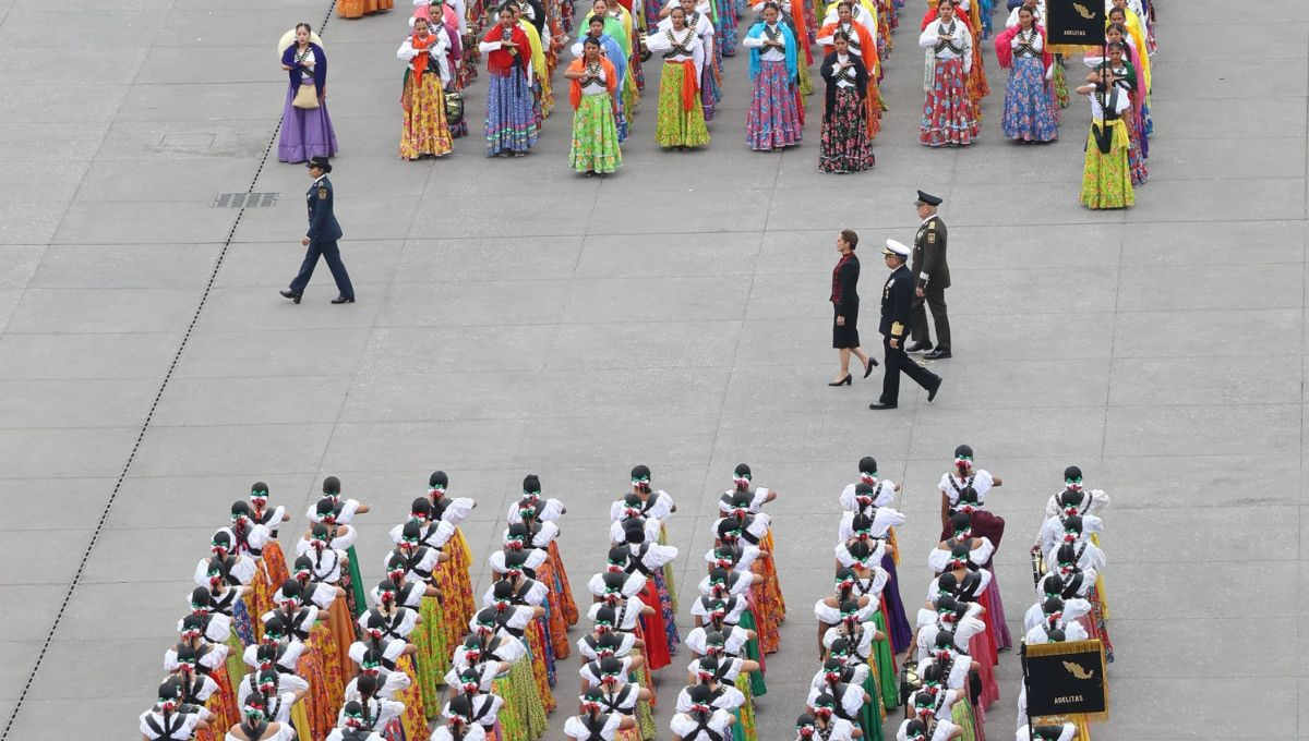 Presidenta Claudia Sheinbaum, en el desfile del Aniversario de la Revolución Mexicana