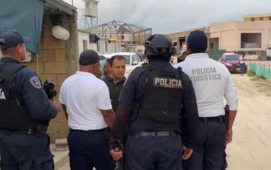 Clausuran Obra Hotelera en Costa Mujeres tras Derrumbe Mortal