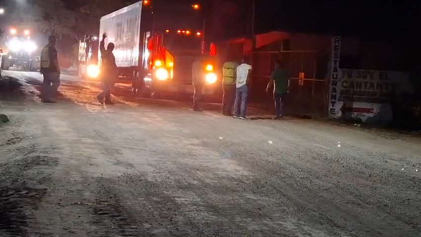 Solicitan bloqueo de tráfico pesado en Atasta debido a congestión y violencia