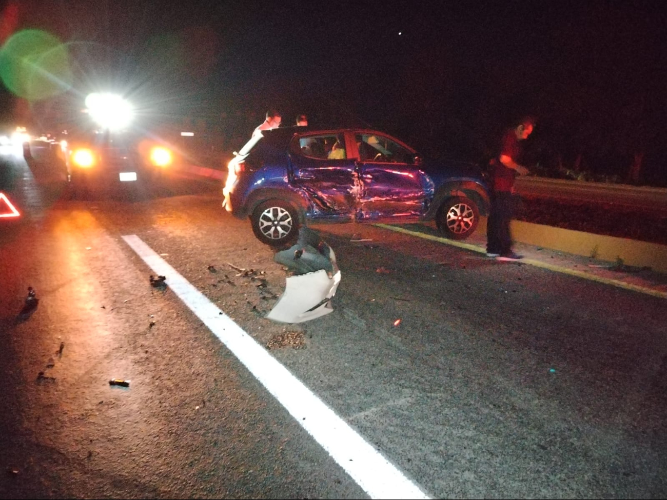 Un accidente con tres vehículos en Campeche dejó daños materiales de gran consideración