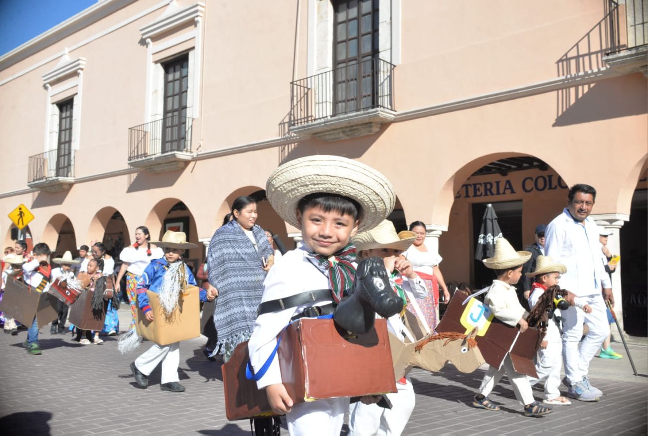 Cada uno de los participantes se mostraron entusiasmados en ser parte del recorrido, sobre todo por sus accesorios hechos a mano