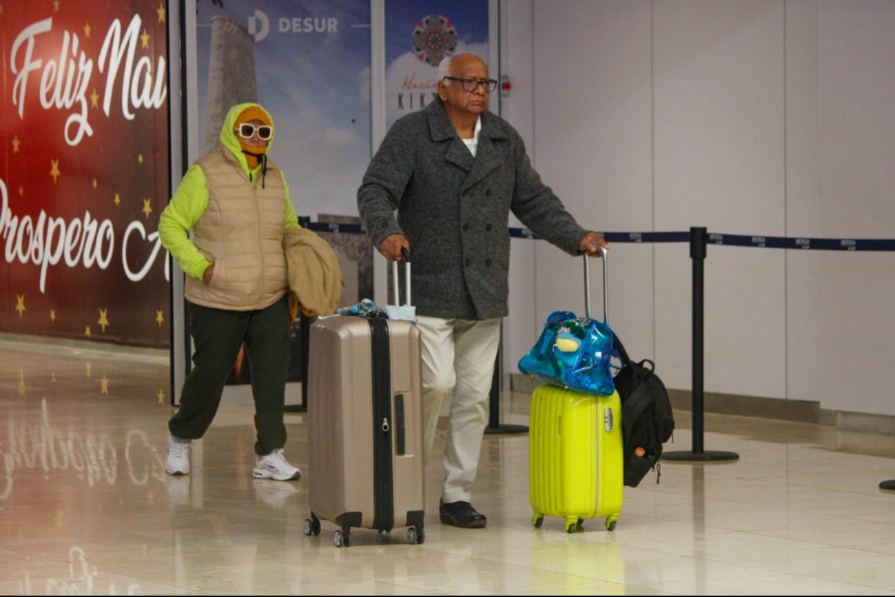 El martes operó con gran movilidad de pasajeros en el aeropuerto de Mérida