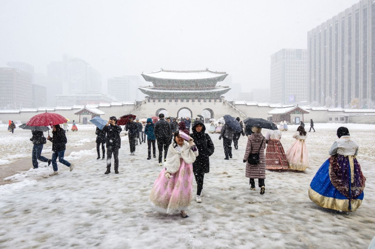 Corea del Sur recibe una de las nevadas más grande de su historia