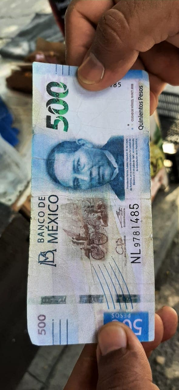 Se recomienda ser precavido al momento de recibir billetes.