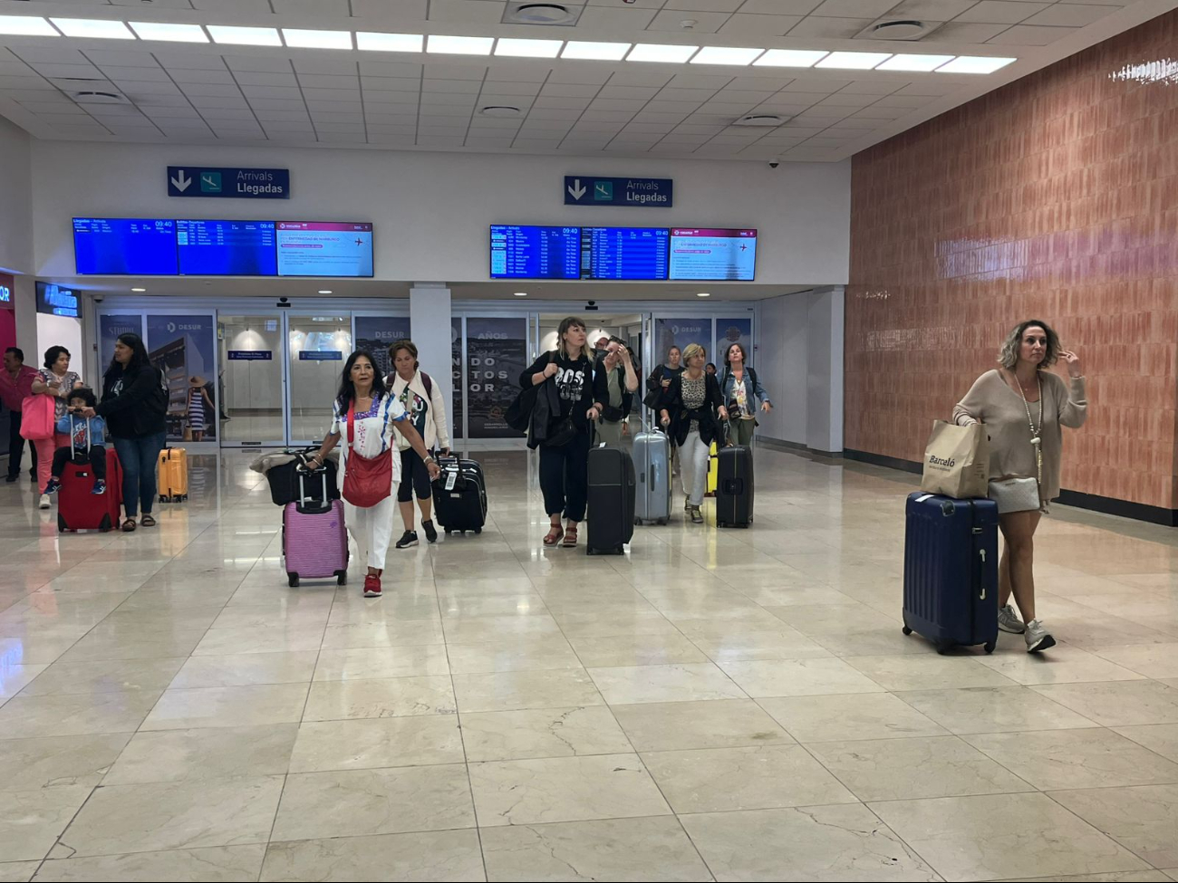 Aeropuerto de Mérida: Un domingo de operaciones aéreas sin retrasos ni cancelaciones