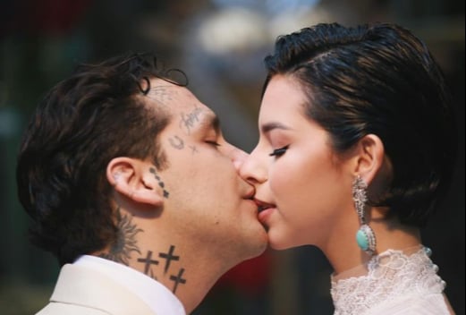 ¿Matrimonio de Christian Nodal y Ángela Aguilar es falso? Estas pruebas lo confirmarían