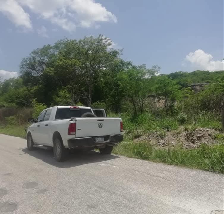 El estudiante logró escapar en su bicicleta y notificar a sus padres, quienes alertaron a las autoridades