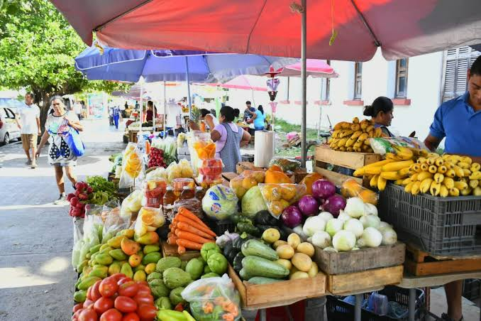 Comercio informal al alza 