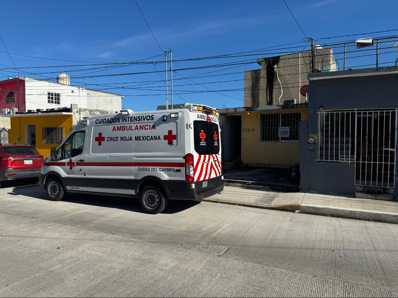 El accidente ocurrió en la calle Francisco Villa, entre Las Américas y la avenida 10 de Julio