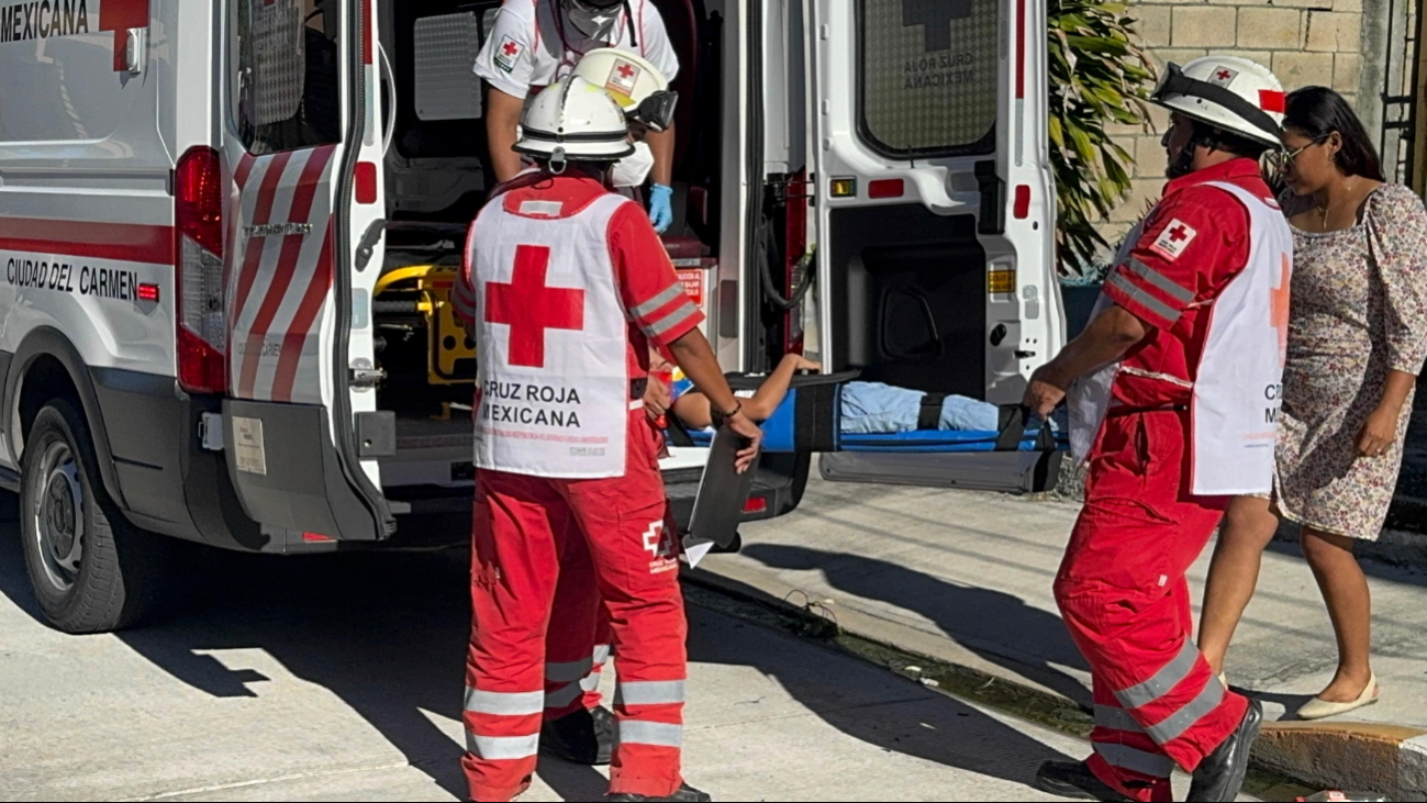 El niño sufrió una posible fractura en la columna y quedó tirado sin poder levantarse