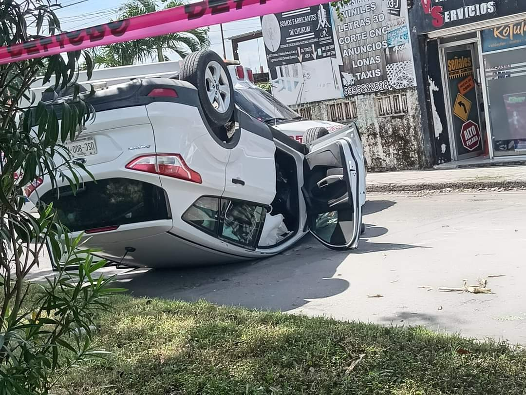 El tránsito se vio afectado hoy por los múltiples accidentes vehiculares.