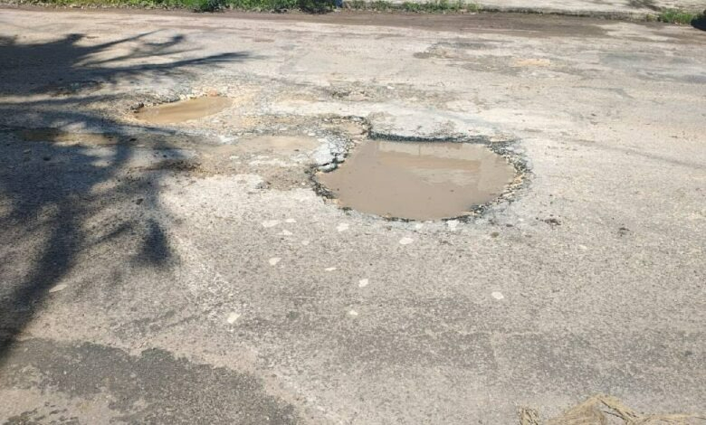 Incrementan los baches en las calles de Chetumal