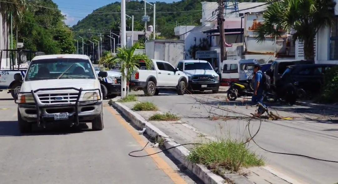 Pescadores bloquean la carretera Campeche-Lerma en manifestación contra la Capitanía del Puerto