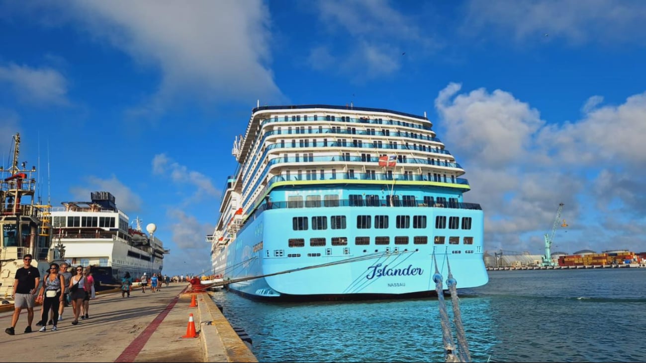 El crucero Islander de Margaritaville at Sea llegó este jueves a Progreso